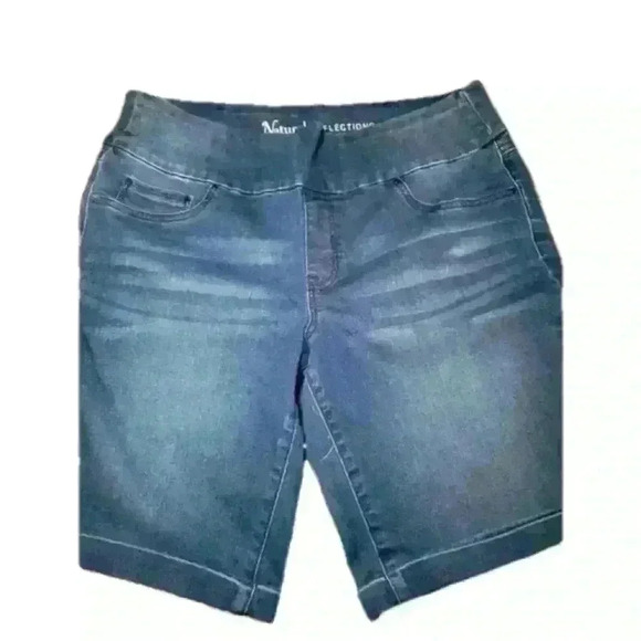 Natural reflections stretchy Bermuda shorts sz 12 Womans - Picture 1 of 5